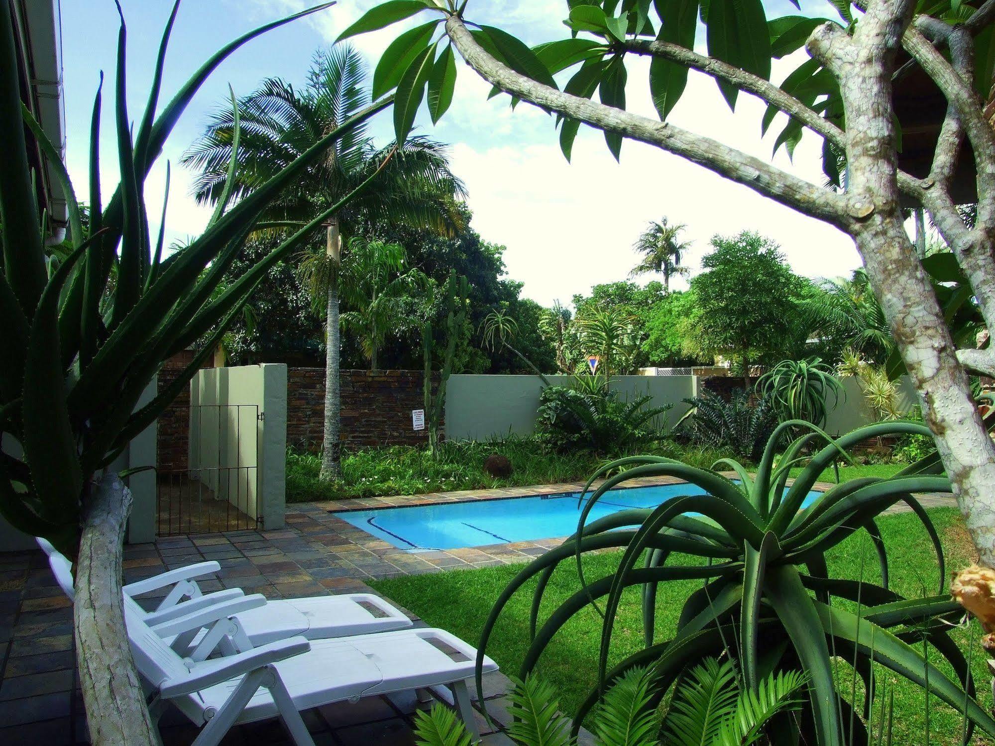 Buya Futhi Bed & Breakfast Saint Lucia Estuary Exteriör bild