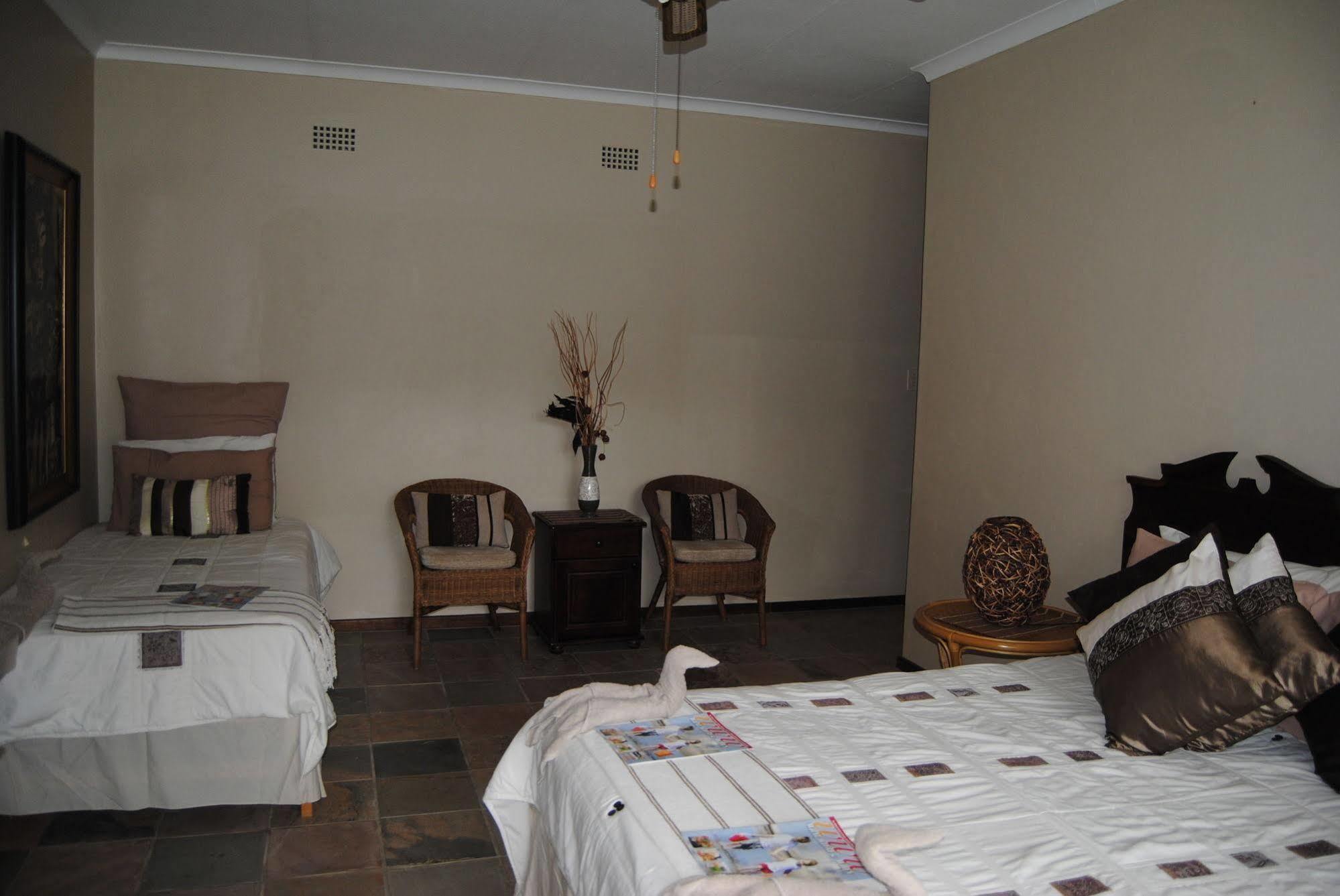 Buya Futhi Bed & Breakfast Saint Lucia Estuary Exteriör bild